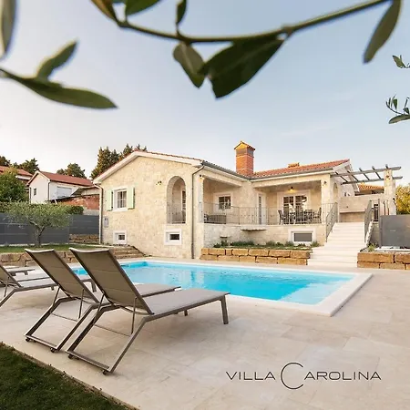 Carolina - Grand Prive With Private Pool Вилла Изола